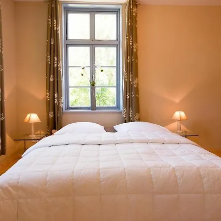 Haus Zu Den Bueschen 01